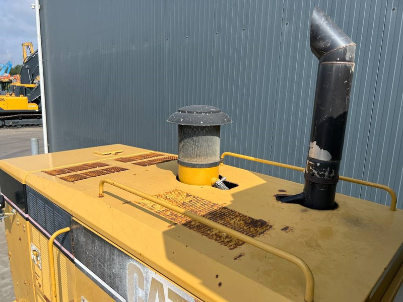 Grader Cat 140 H: das Bild 15
