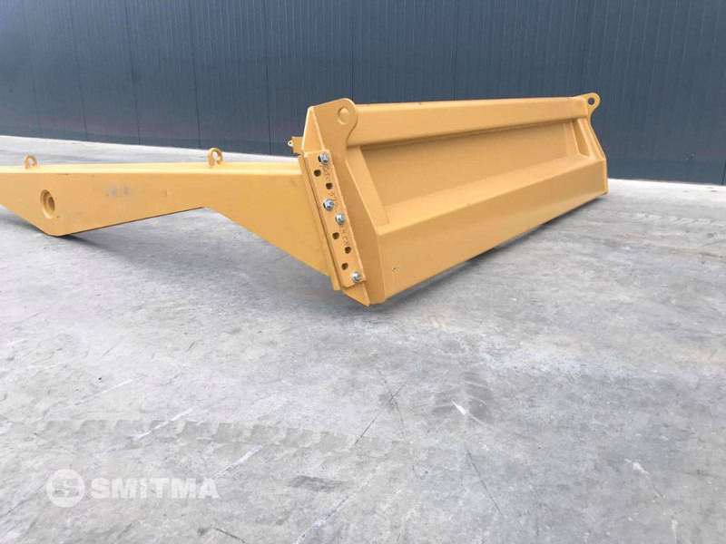 Cat 725C - Ladebordwand für Baumaschine: das Bild 2 Cat 725C - Ladebordwand für Baumaschine: das Bild 2
