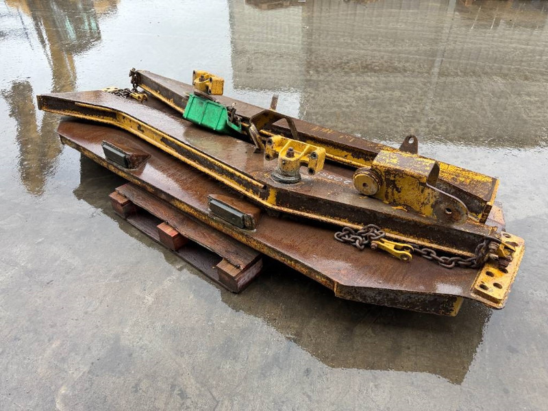 Cat 730 - Ladebordwand für Baumaschine: das Bild 4 Cat 730 - Ladebordwand für Baumaschine: das Bild 4