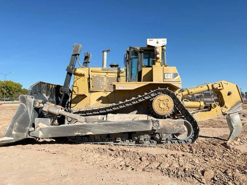 Cat D10R - Bulldozer: das Bild 2 Cat D10R - Bulldozer: das Bild 2