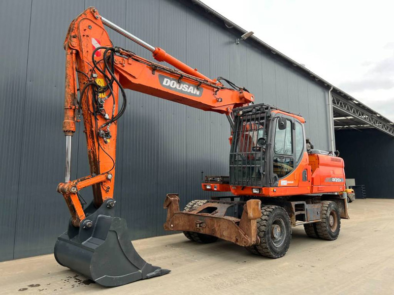 Doosan DX210W - Mobilbagger: das Bild 1 Doosan DX210W - Mobilbagger: das Bild 1