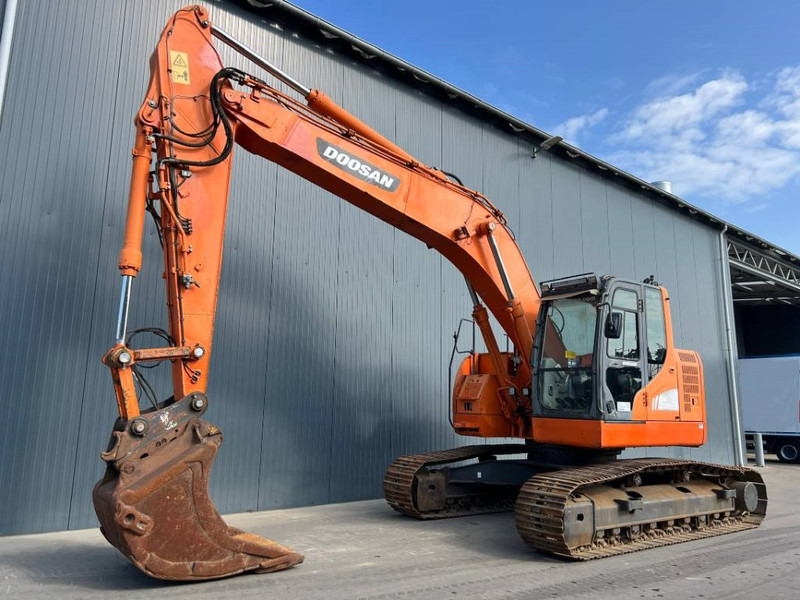 Doosan DX235LCR - Kettenbagger: das Bild 2 Doosan DX235LCR - Kettenbagger: das Bild 2