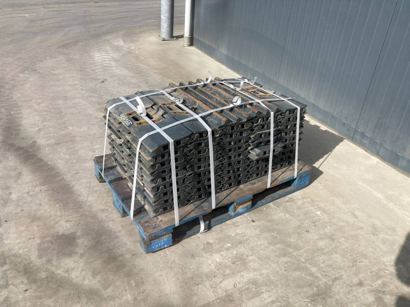 Komatsu PC150 / PC160 / PC180 / PC210 / PC240 3 Grouser 60 - Rahmen/ Chassis für Baumaschine: das Bild 1 Komatsu PC150 / PC160 / PC180 / PC210 / PC240 3 Grouser 60 - Rahmen/ Chassis für Baumaschine: das Bild 1