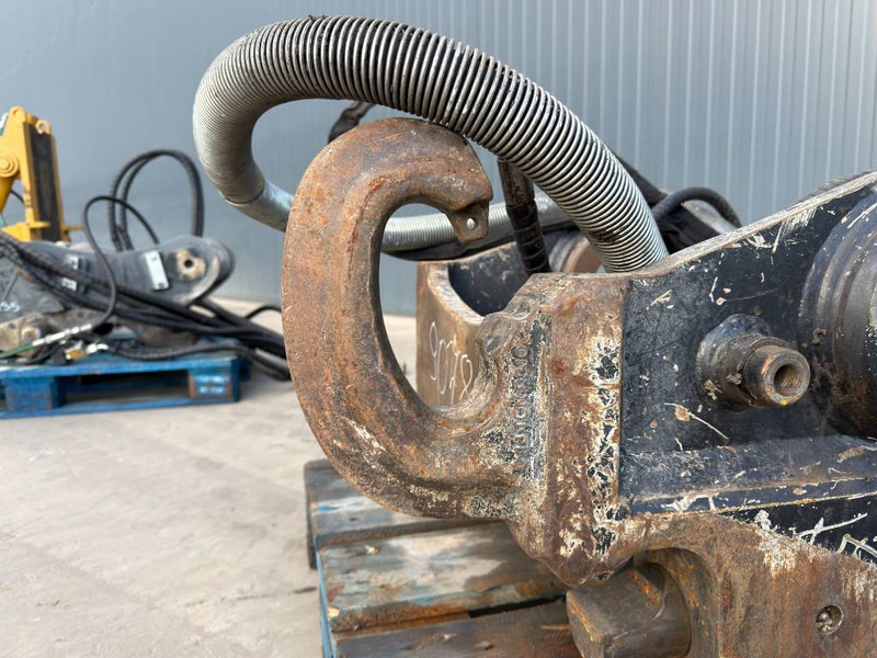 Schnellwechsler für Baumaschine OilQuick OQ80 - 336F: das Bild 9