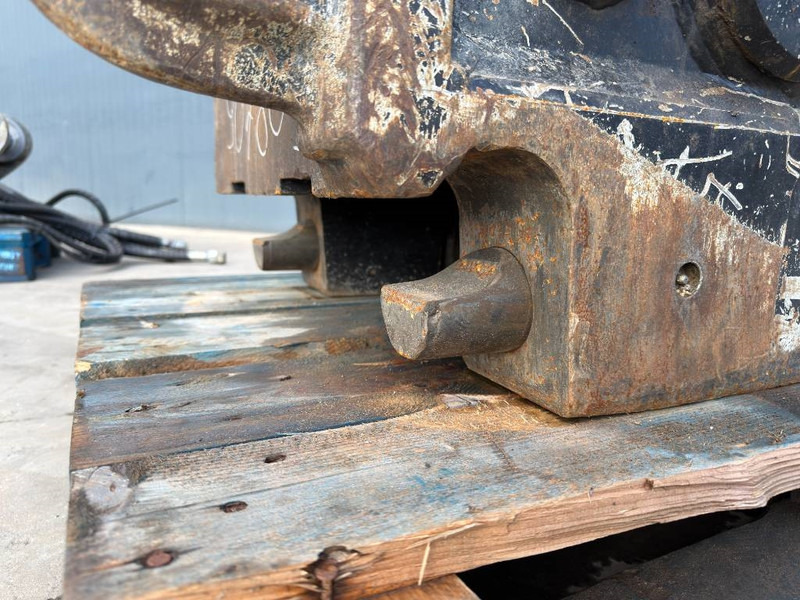 Schnellwechsler für Baumaschine OilQuick OQ80 - 336F: das Bild 10