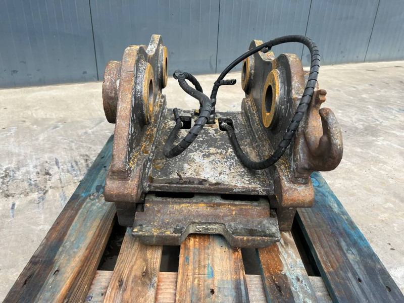 SMP S70 - 320D - Schnellwechsler für Baumaschine: das Bild 2 SMP S70 - 320D - Schnellwechsler für Baumaschine: das Bild 2