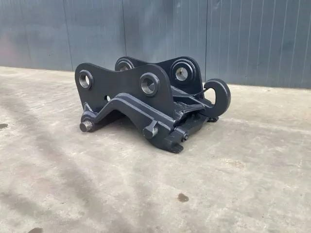 Smitma CW40 - PC210 - Schnellwechsler für Baumaschine: das Bild 2 Smitma CW40 - PC210 - Schnellwechsler für Baumaschine: das Bild 2