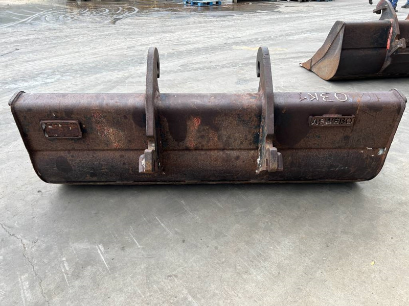 Verachtert CW30 / CW40 - Schaufel für Baumaschine: das Bild 5 Verachtert CW30 / CW40 - Schaufel für Baumaschine: das Bild 5