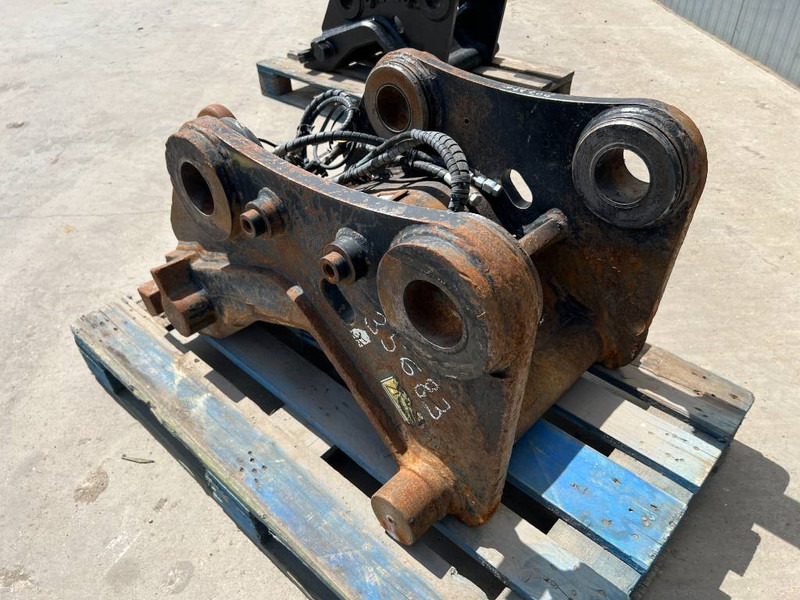 Schnellwechsler für Baumaschine Verachtert CW45S - 330F: das Bild 7