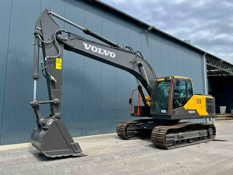 Volvo EC210 - Kettenbagger: das Bild 1 Volvo EC210 - Kettenbagger: das Bild 1