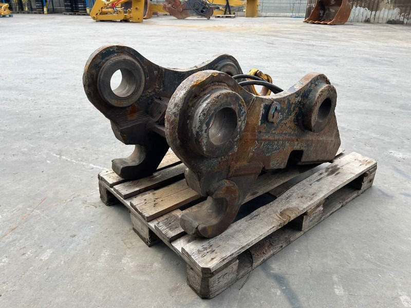 Volvo S3 / 352F - Schnellwechsler für Baumaschine: das Bild 5 Volvo S3 / 352F - Schnellwechsler für Baumaschine: das Bild 5