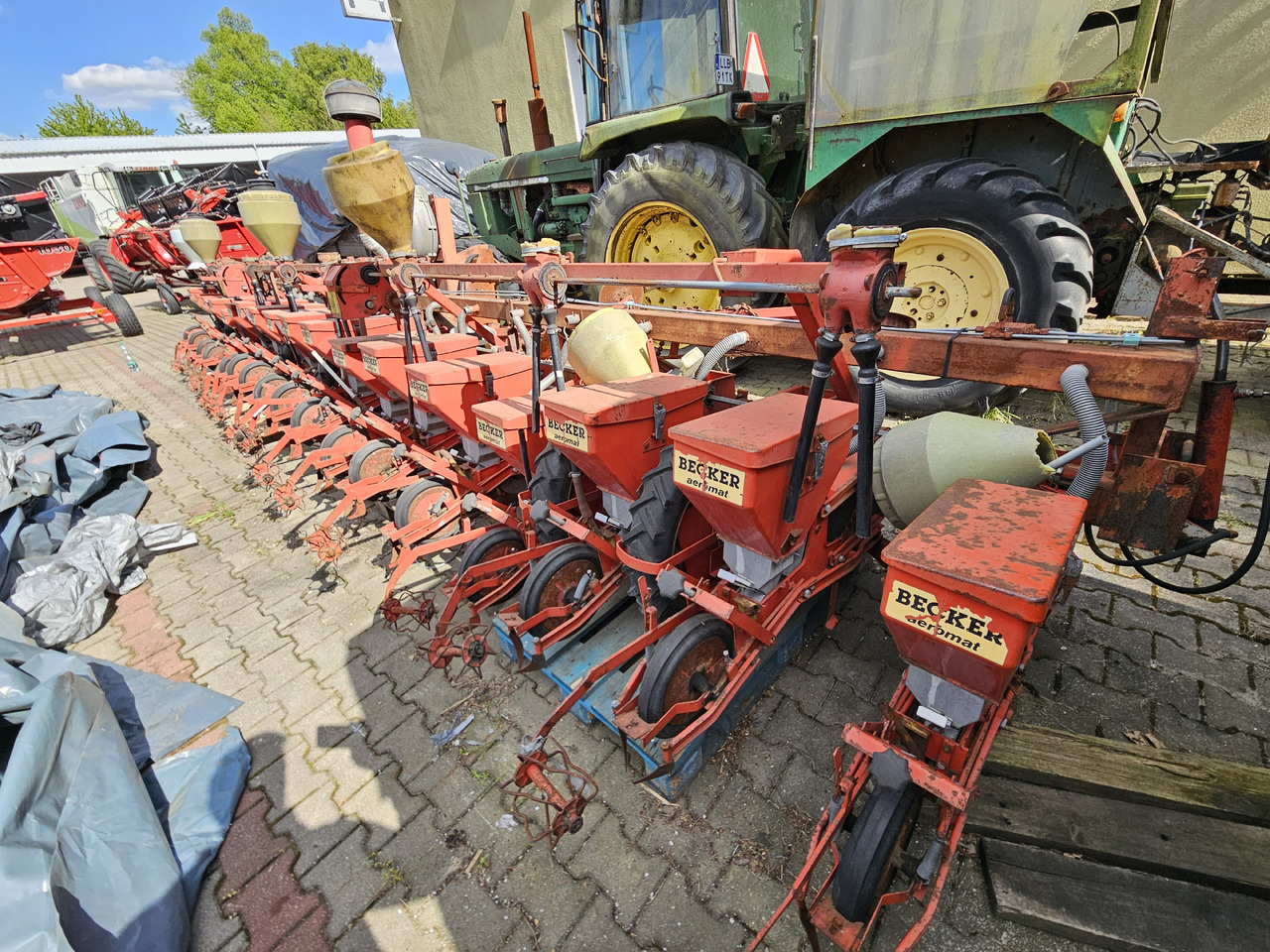 Becker Aeromat - Einzelkornsämaschine: das Bild 3 Becker Aeromat - Einzelkornsämaschine: das Bild 3