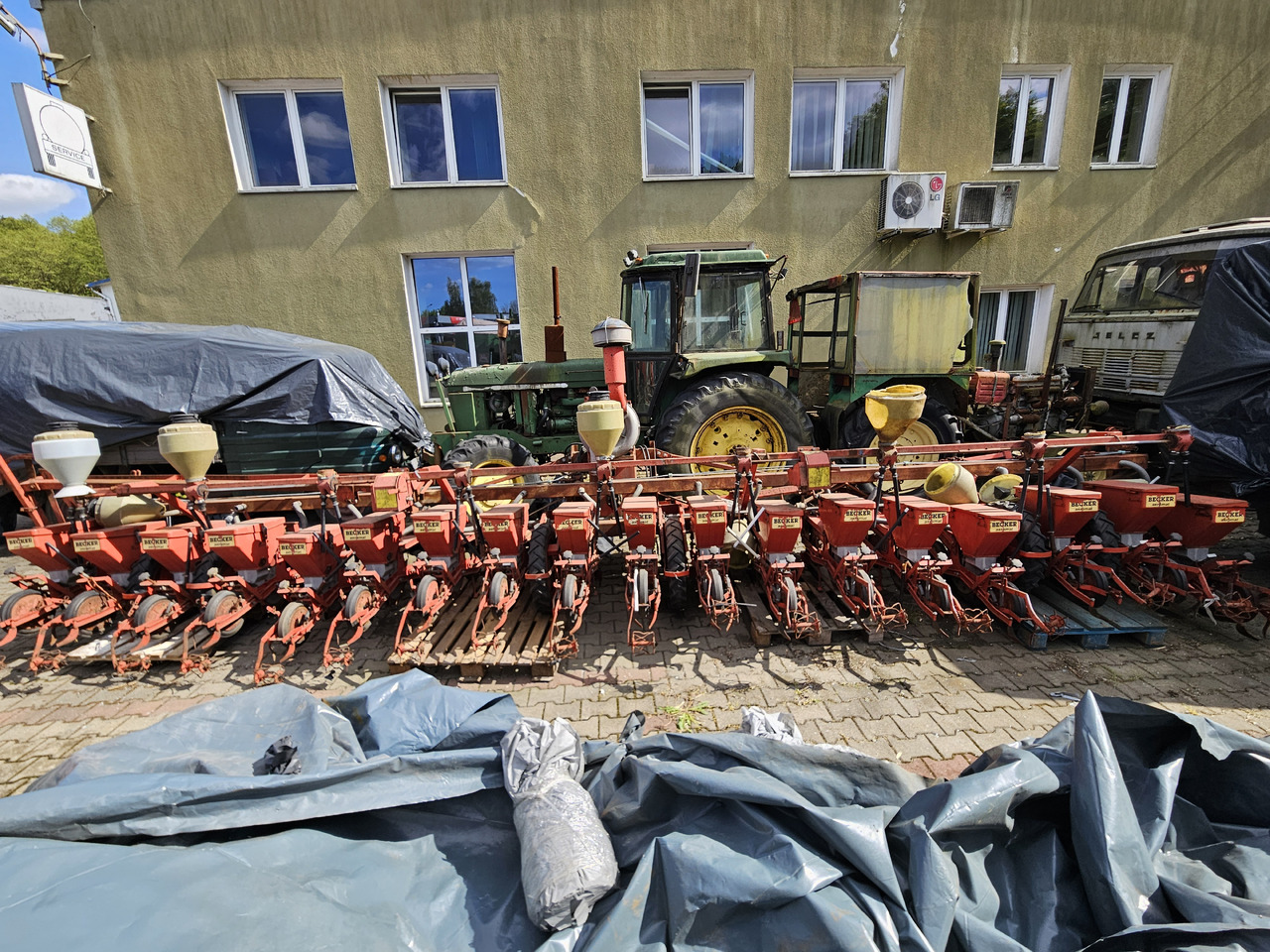 Becker Aeromat - Einzelkornsämaschine: das Bild 1 Becker Aeromat - Einzelkornsämaschine: das Bild 1