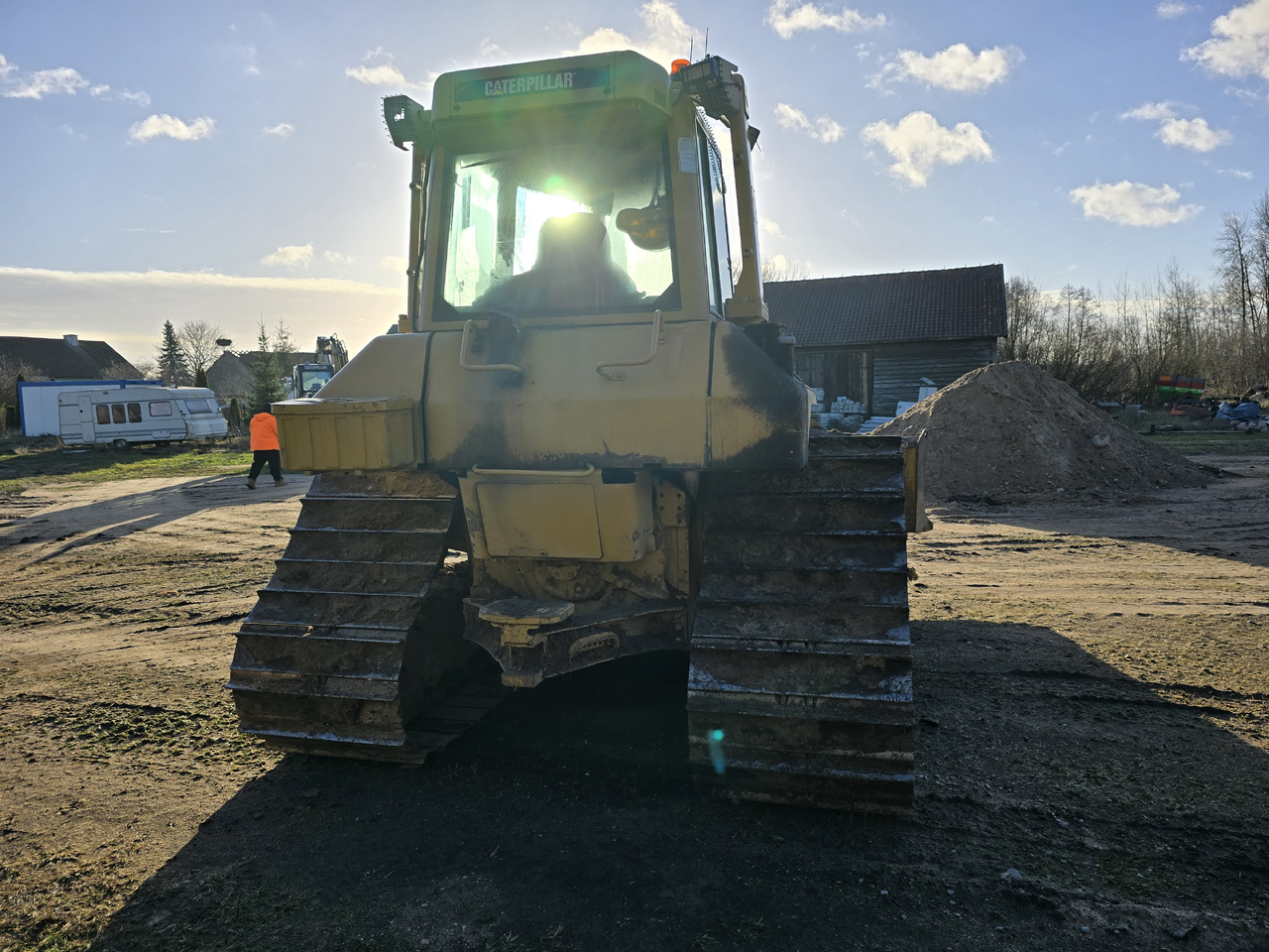 CATERPILLAR D6N XL, LGP - Bulldozer: das Bild 5 CATERPILLAR D6N XL, LGP - Bulldozer: das Bild 5