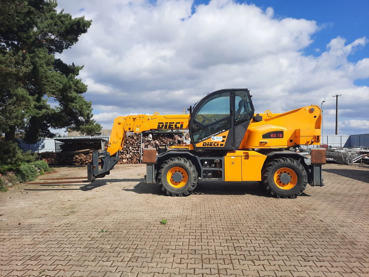 Dieci PEGASUS 60.16 (2.0) ( 6 t / 16 m) - 2016 r. - Radlader: das Bild 5 Dieci PEGASUS 60.16 (2.0) ( 6 t / 16 m) - 2016 r. - Radlader: das Bild 5