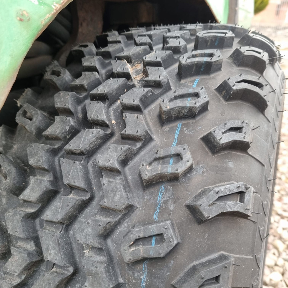 John Deere 1435 4WD Diesel - Traktor: das Bild 5 John Deere 1435 4WD Diesel - Traktor: das Bild 5
