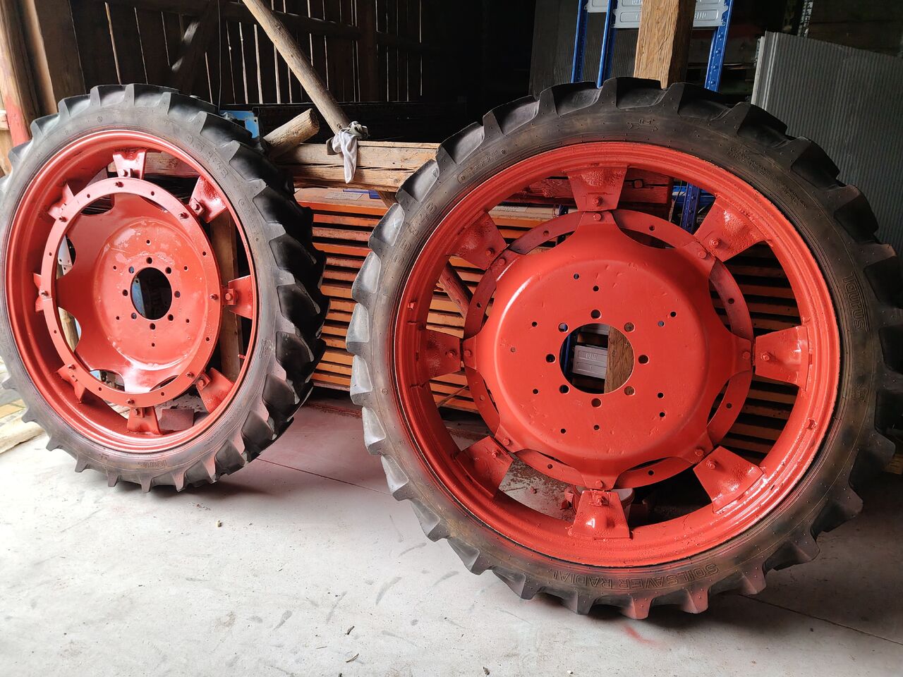 Kleber, Taurus 11.2 R32 (270/95 R32), 9.5 R48 - Komplettrad für Landmaschine: das Bild 5 Kleber, Taurus 11.2 R32 (270/95 R32), 9.5 R48 - Komplettrad für Landmaschine: das Bild 5