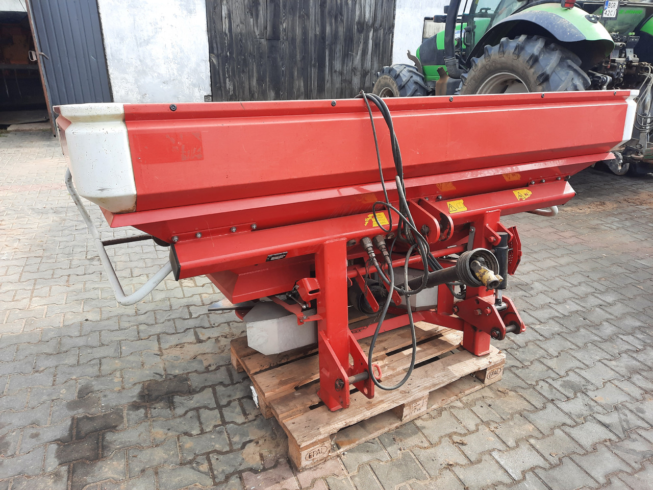 LELY CENTERLINER SX 2000 L - Düngerstreuer: das Bild 4 LELY CENTERLINER SX 2000 L - Düngerstreuer: das Bild 4