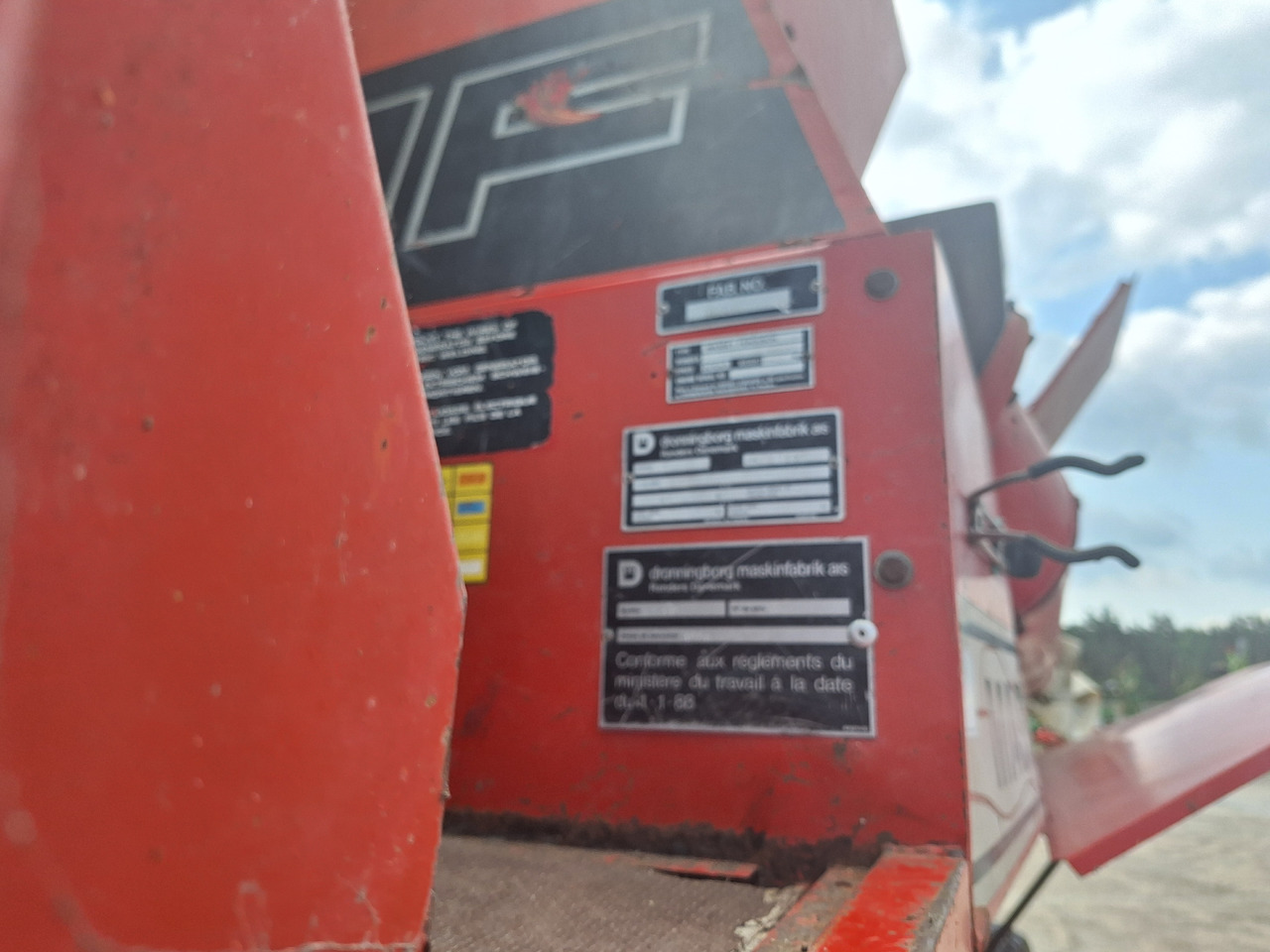 Massey Ferguson 29XP - Mähdrescher: das Bild 5 Massey Ferguson 29XP - Mähdrescher: das Bild 5