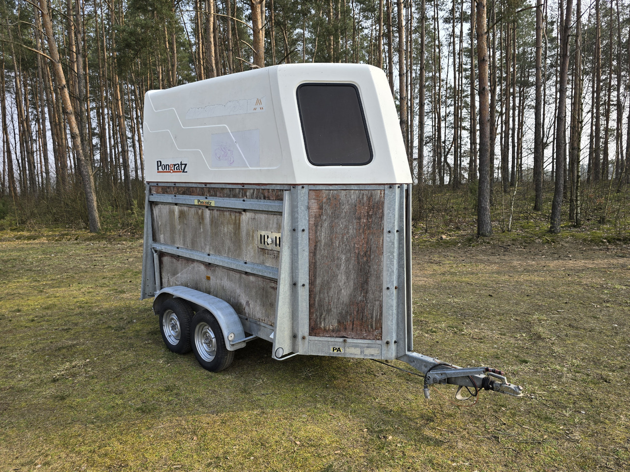 PONGRATZ PA 310 T - Tiertransporter Anhänger: das Bild 1 PONGRATZ PA 310 T - Tiertransporter Anhänger: das Bild 1