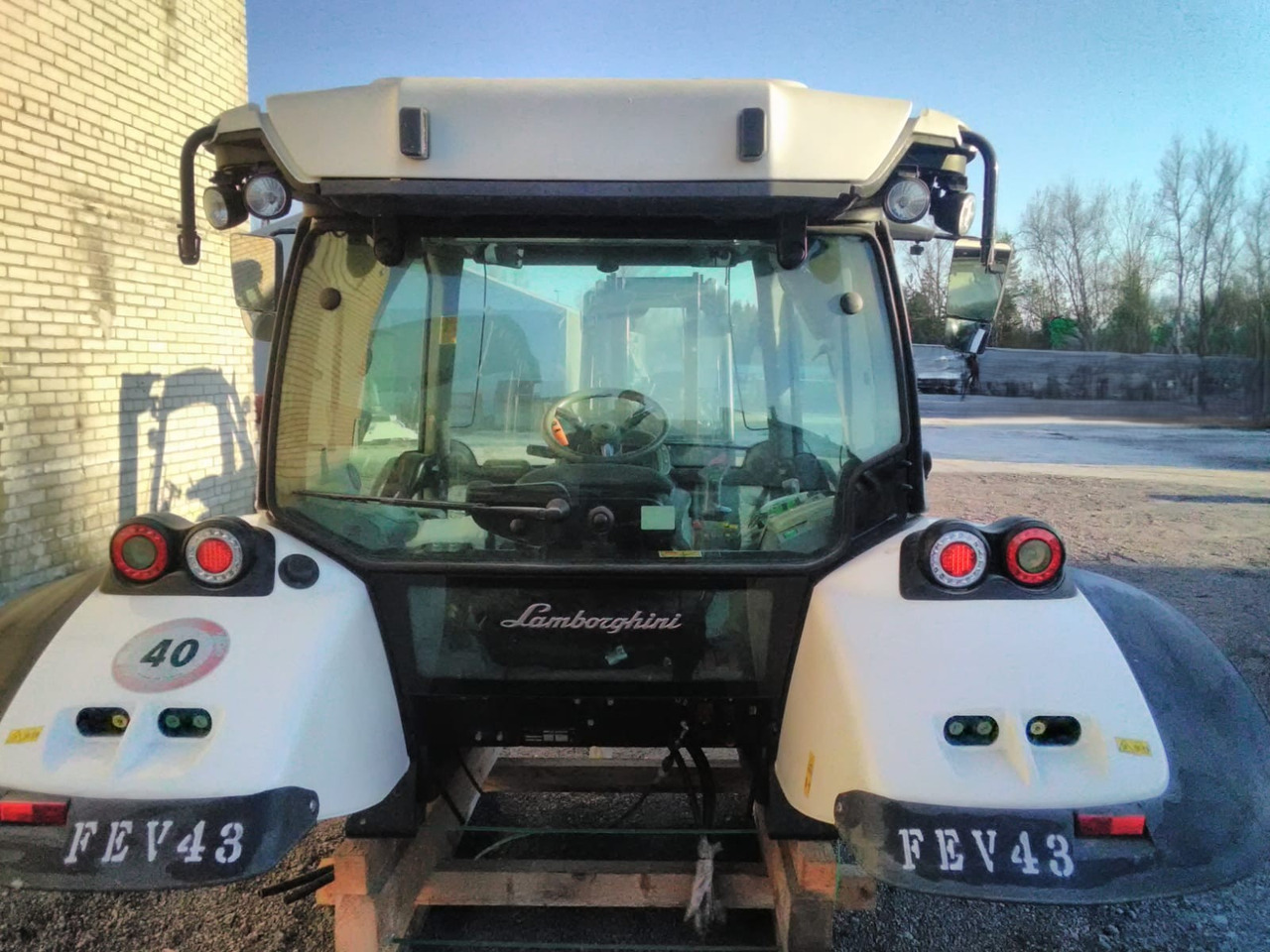 - Fahrerhaus für Traktor: das Bild 5 - Fahrerhaus für Traktor: das Bild 5