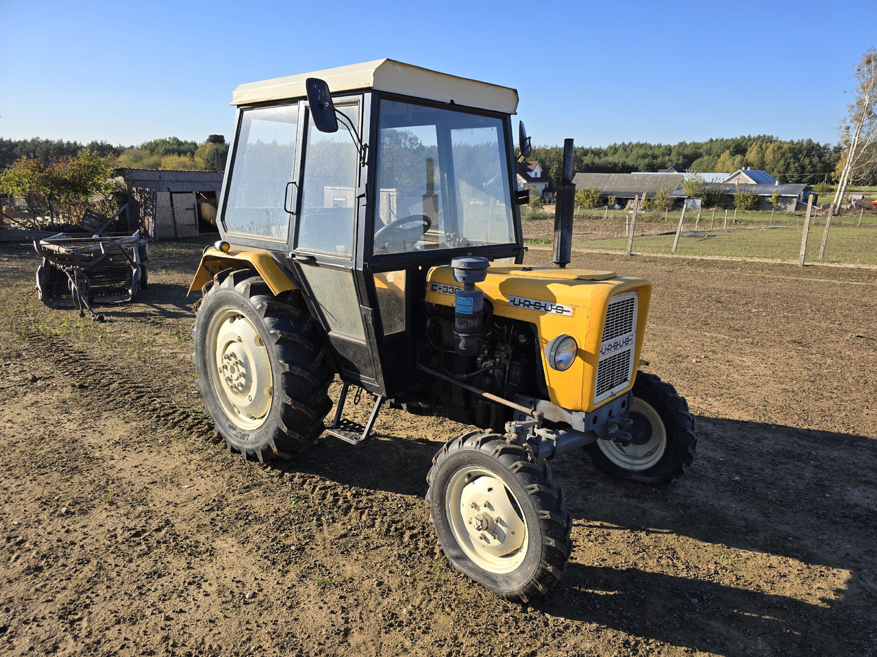 Ursus C-330 - Traktor: das Bild 1 Ursus C-330 - Traktor: das Bild 1