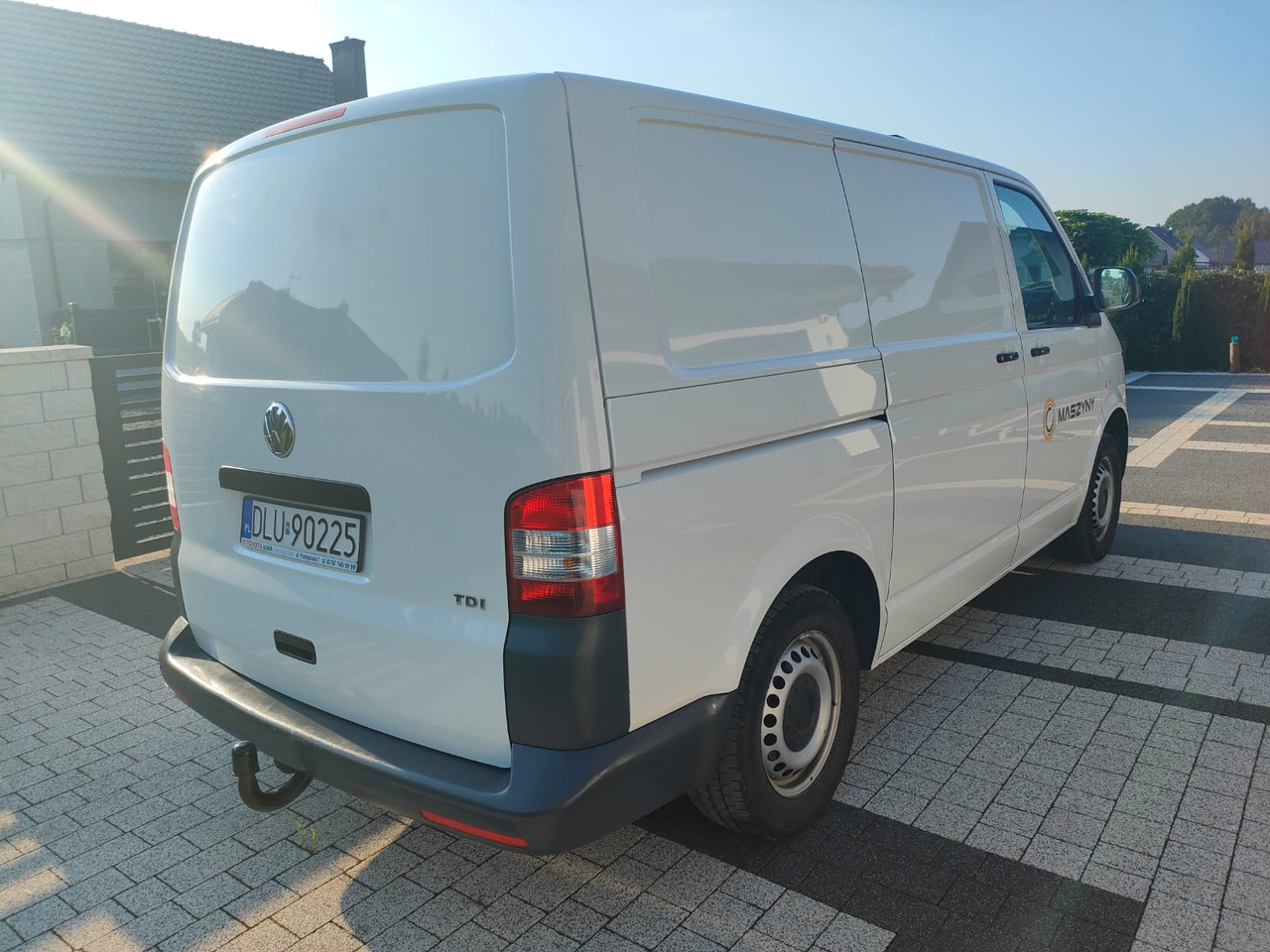 Volkswagen Transporter T 5.1 - PKW: das Bild 1 Volkswagen Transporter T 5.1 - PKW: das Bild 1