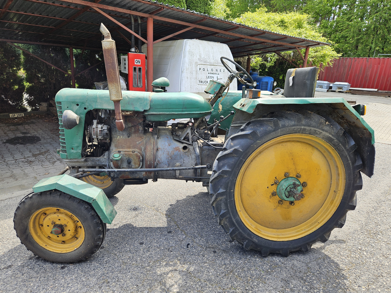 Zetor 25 - Traktor: das Bild 3 Zetor 25 - Traktor: das Bild 3