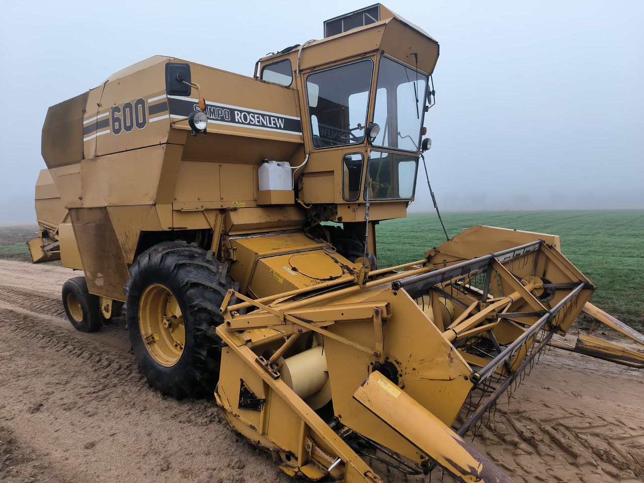 Sampo ROSENLEW 600 - Mähdrescher: das Bild 2 Sampo ROSENLEW 600 - Mähdrescher: das Bild 2