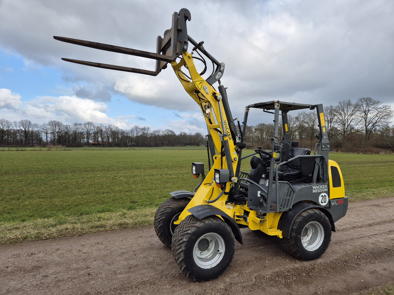 Wacker Neuson WL 25 - Radlader: das Bild 4 Wacker Neuson WL 25 - Radlader: das Bild 4