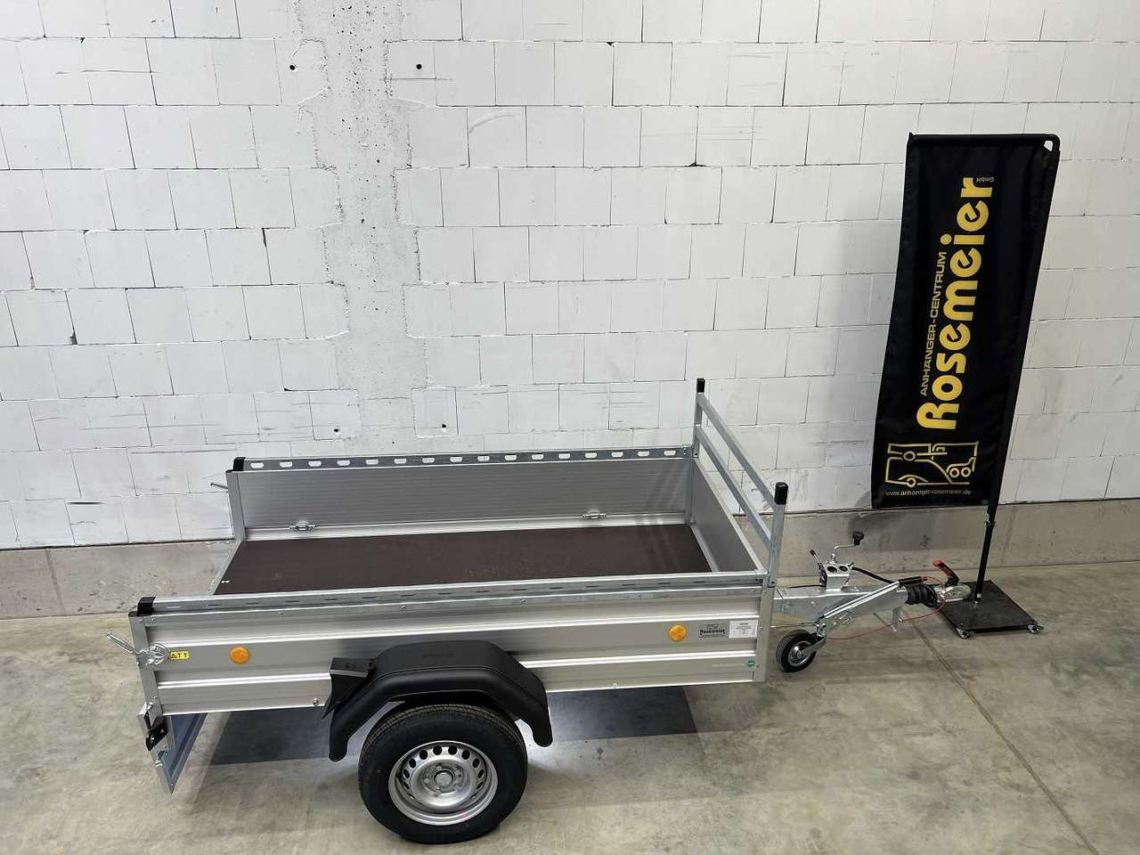 BOECKMANN TL-AL 2111/10 Profi Kastenanhänger gebremst - PKW Anhänger: das Bild 4 BOECKMANN TL-AL 2111/10 Profi Kastenanhänger gebremst - PKW Anhänger: das Bild 4