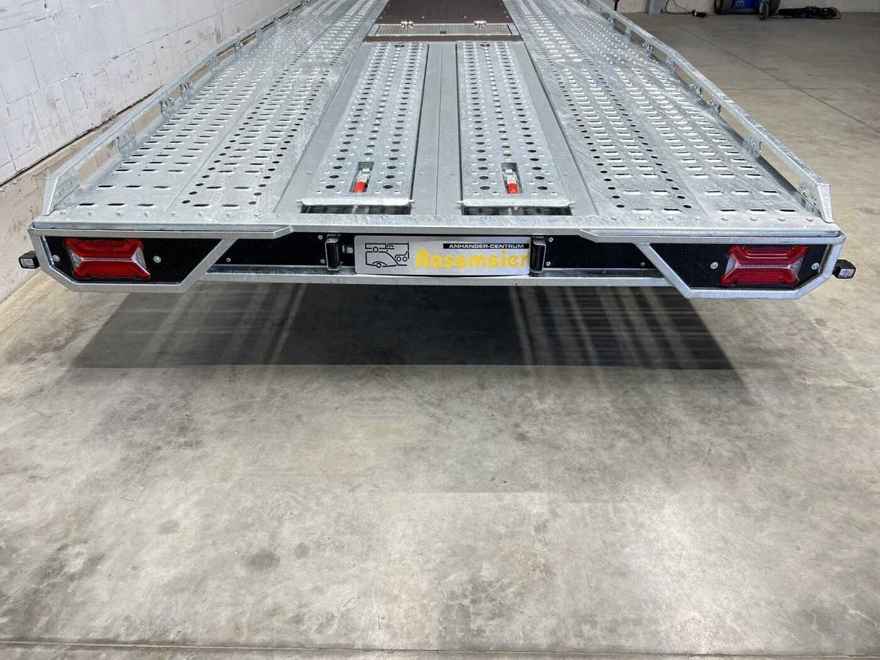 BRIAN_JAMES T Transporter 231-5522-35-3-12 Autotransporter – Leasing BRIAN_JAMES T Transporter 231-5522-35-3-12 Autotransporter: das Bild 15