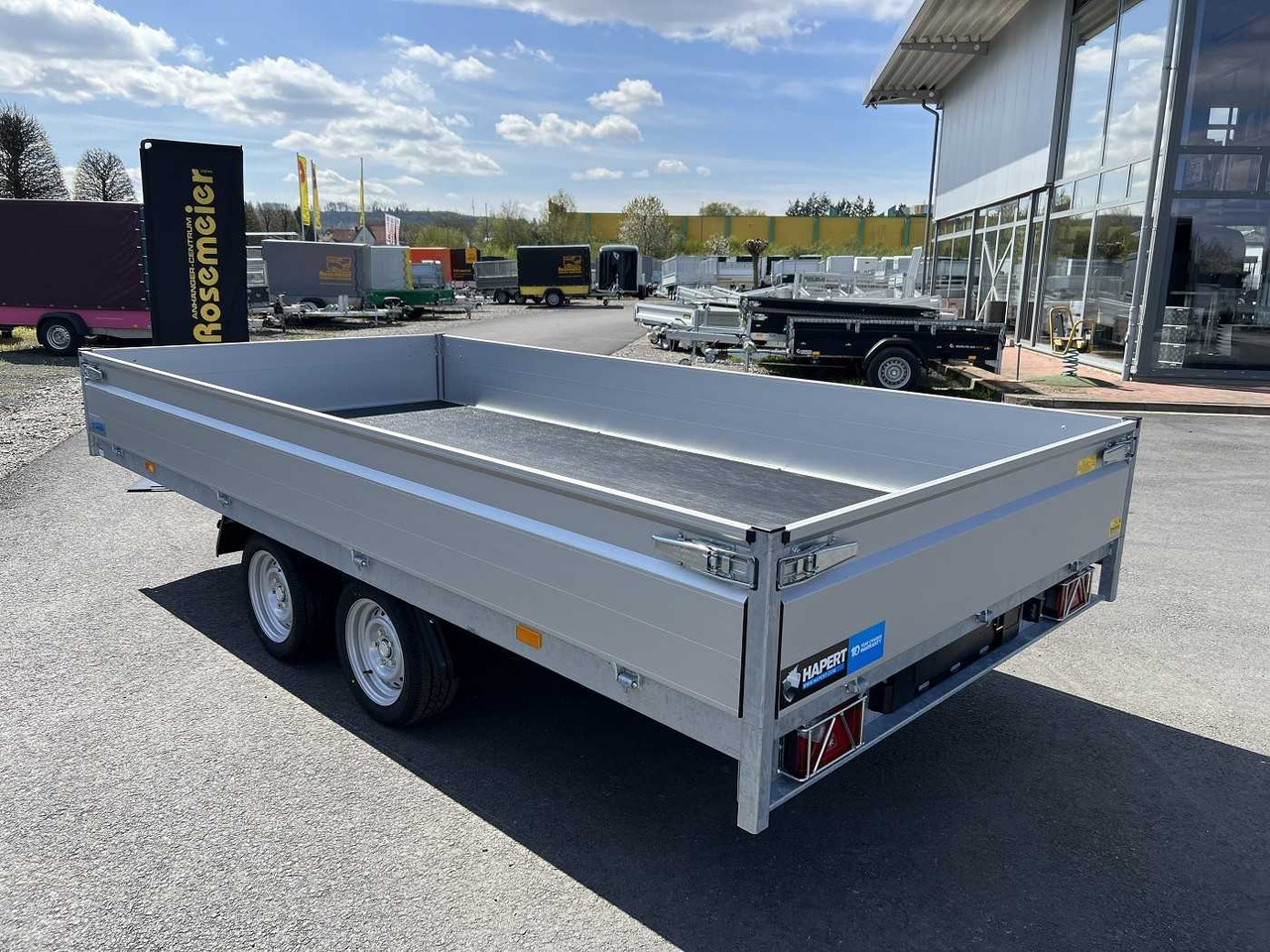 HAPERT Azure H-2 Komposit Hochlader - Pritschenanhänger/ Plattformanhänger: das Bild 4 HAPERT Azure H-2 Komposit Hochlader - Pritschenanhänger/ Plattformanhänger: das Bild 4