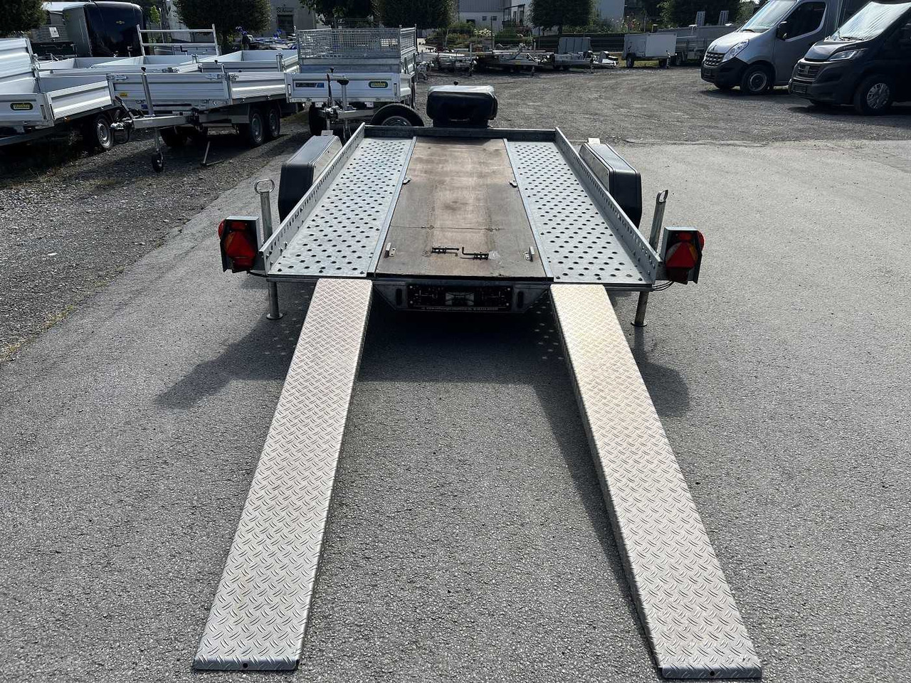 HUMBAUR A1R Autotransporter - Autotransporter Anhänger: das Bild 5 HUMBAUR A1R Autotransporter - Autotransporter Anhänger: das Bild 5