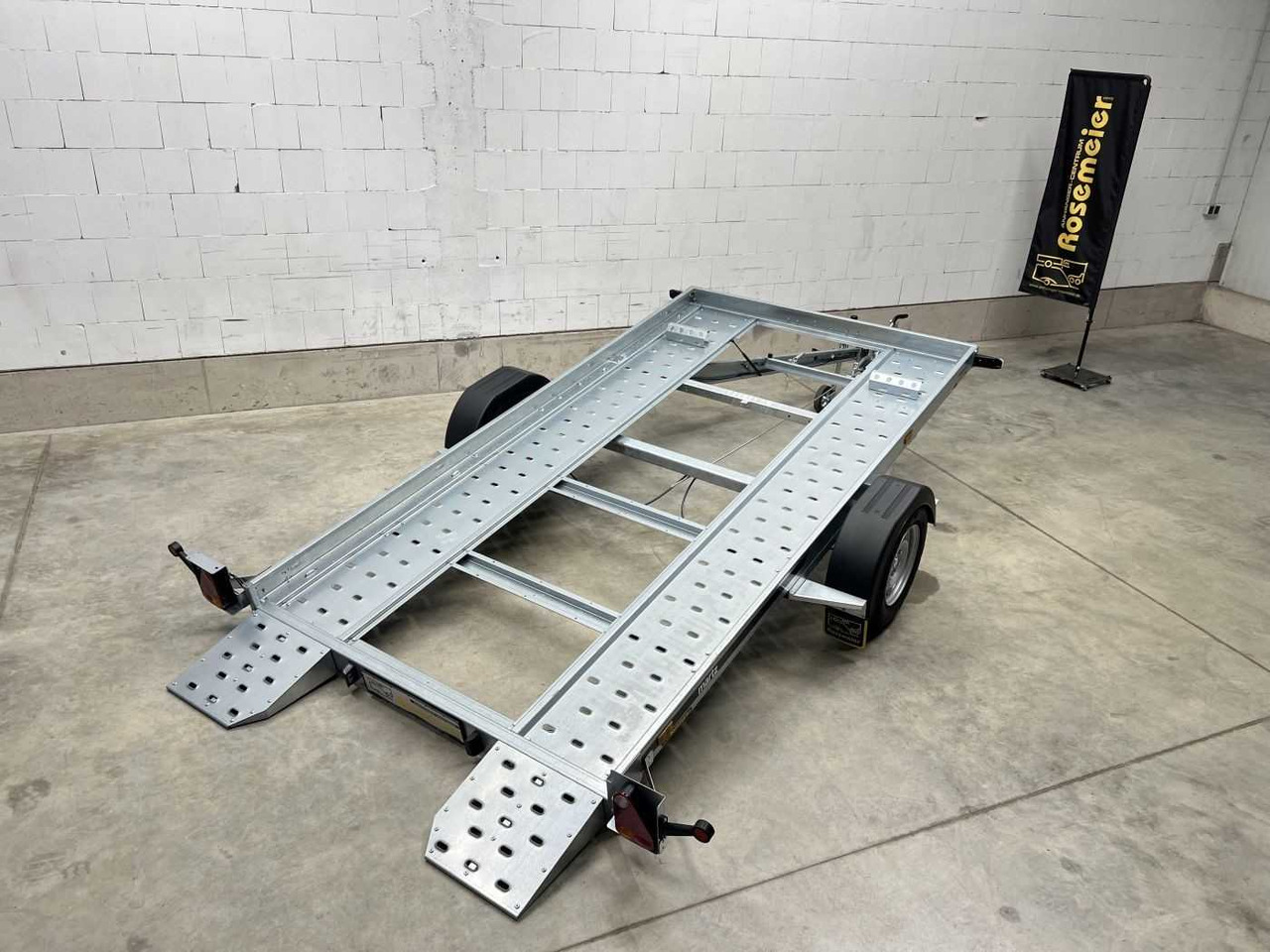 Autotransporter Anhänger neu kaufen MARTZ Tieflader 350 1,8T Autotransporter: das Bild 15