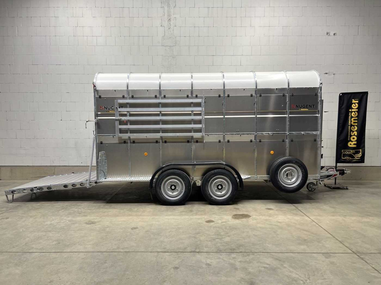 NUGENT L4318H-H-SD Viehanhänger - Tiertransporter Anhänger: das Bild 1 NUGENT L4318H-H-SD Viehanhänger - Tiertransporter Anhänger: das Bild 1