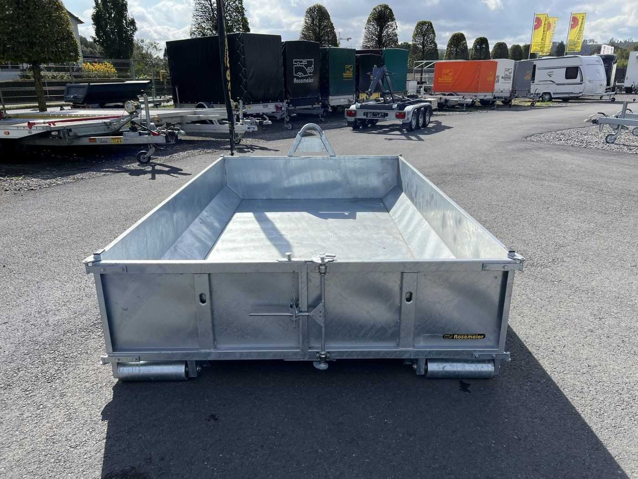 VEZEKO Mulde 450 Konos Tridem Muldenkipper - Abrollcontainer: das Bild 4 VEZEKO Mulde 450 Konos Tridem Muldenkipper - Abrollcontainer: das Bild 4