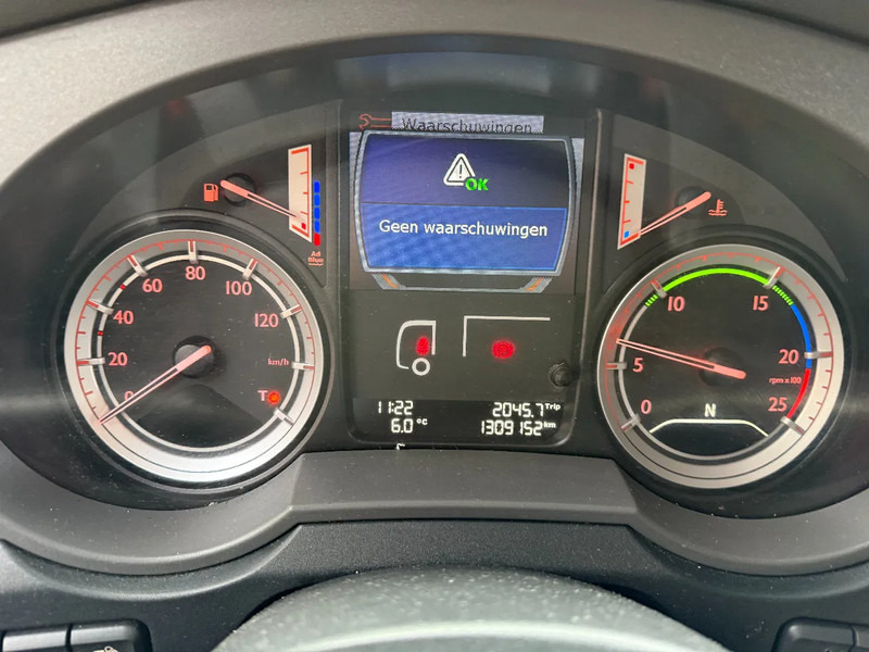 DAF XF 460 XF460 6X2 SCC EURO6 CHASSIS - HOLLAND TRUCK - SMART TACHO -TOP CONDITION!!!! - Fahrgestell LKW: das Bild 4 DAF XF 460 XF460 6X2 SCC EURO6 CHASSIS - HOLLAND TRUCK - SMART TACHO -TOP CONDITION!!!! - Fahrgestell LKW: das Bild 4