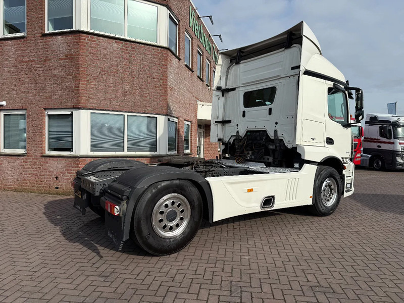Mercedes-Benz Actros 1846LS STREAMSPACE 4X2 TREKKER EURO6 HOLLAND TRUCK VIN: 10233406 - Sattelzugmaschine: das Bild 4 Mercedes-Benz Actros 1846LS STREAMSPACE 4X2 TREKKER EURO6 HOLLAND TRUCK VIN: 10233406 - Sattelzugmaschine: das Bild 4