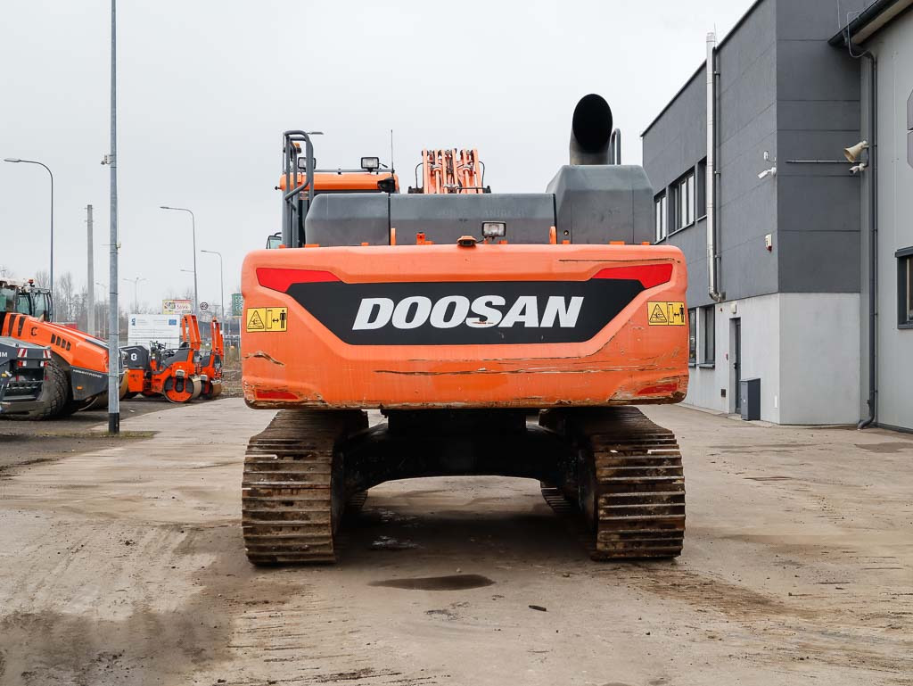 Kettenbagger DOOSAN DX300LC-5: das Bild 7
