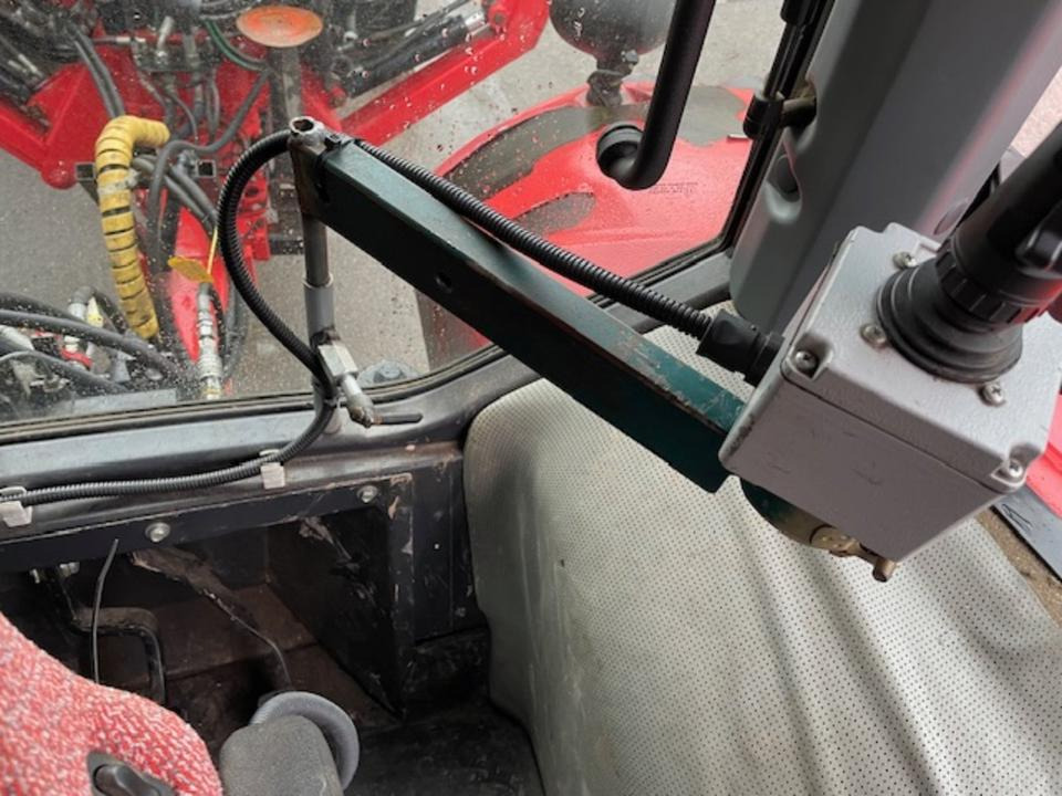 Forsttraktor Forst-Traktor MC Cormick X70.70: das Bild 9