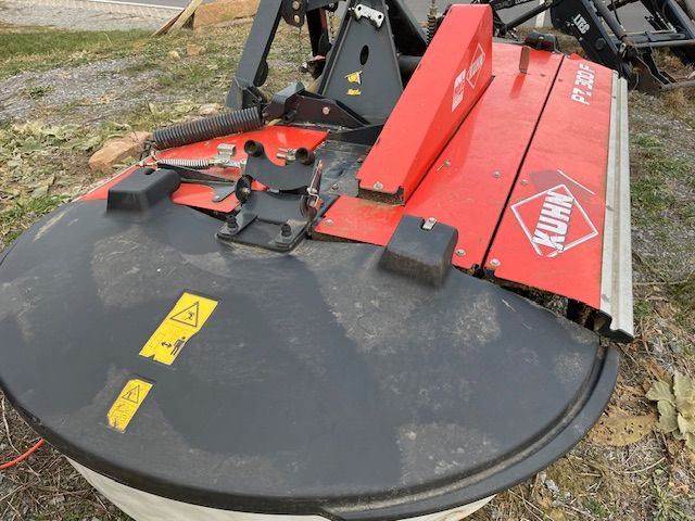 Frontmähwerk, Kuhn, PZ 300F - Mähwerk: das Bild 3 Frontmähwerk, Kuhn, PZ 300F - Mähwerk: das Bild 3