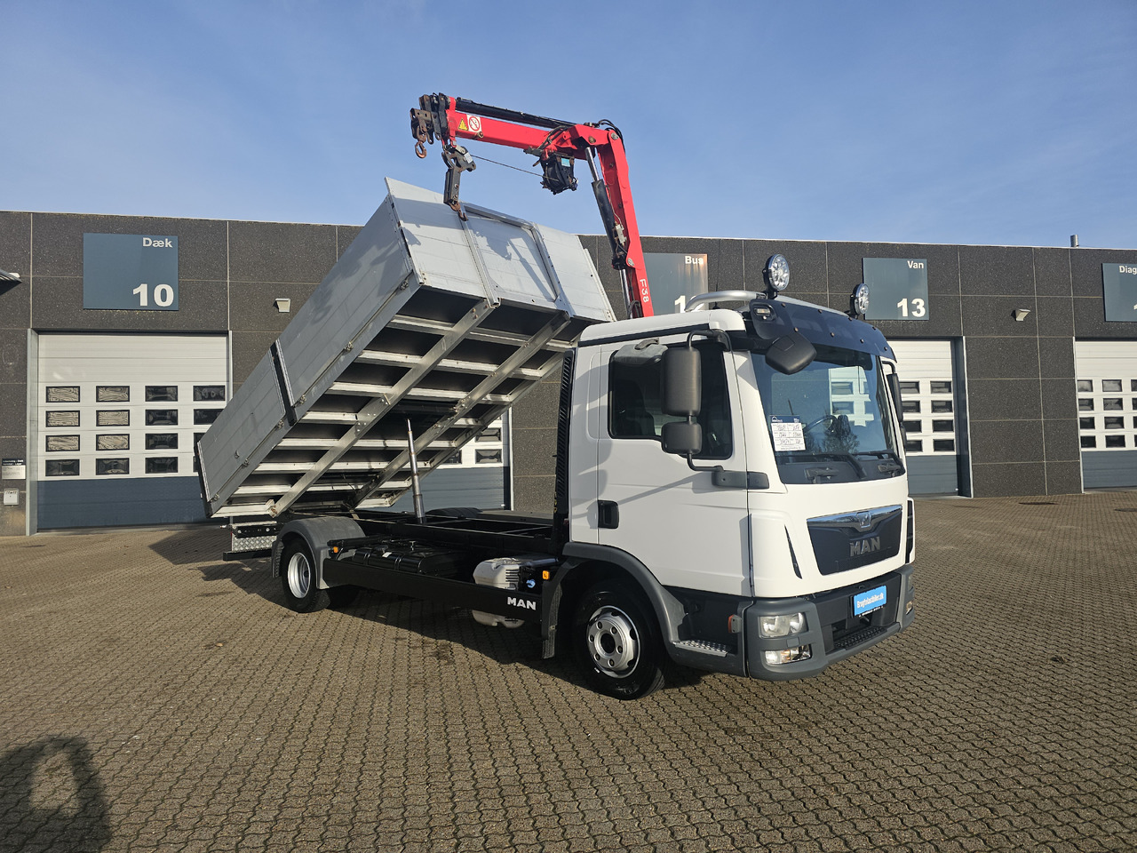 MAN TGL 10.220 - Kipper: das Bild 2 MAN TGL 10.220 - Kipper: das Bild 2