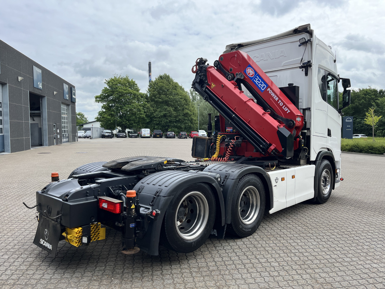 Scania S650 6x2 32 T-mtr. kran - Sattelzugmaschine: das Bild 4 Scania S650 6x2 32 T-mtr. kran - Sattelzugmaschine: das Bild 4