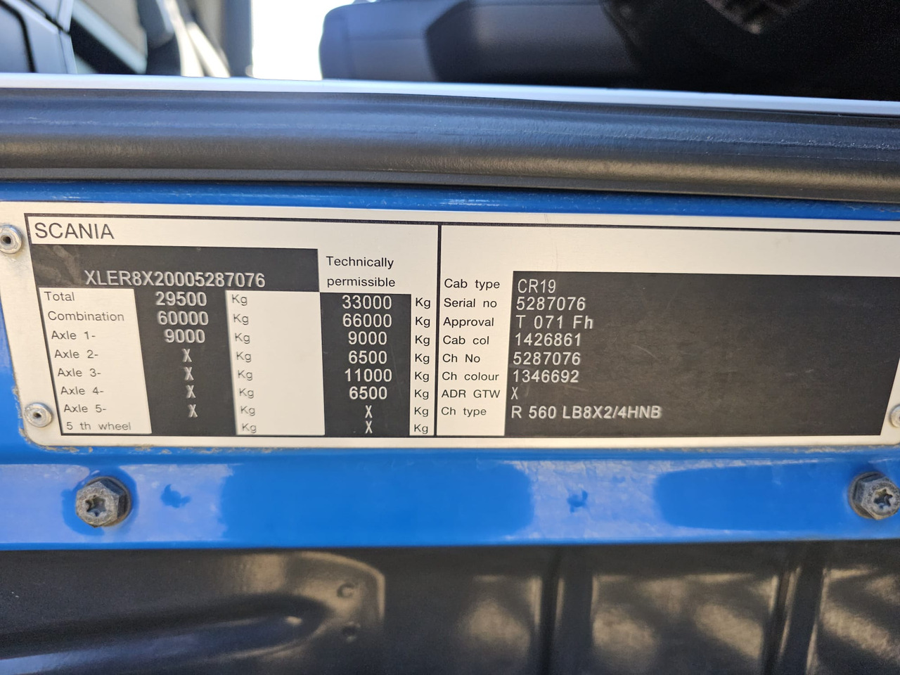 Abrollkipper Scania R560: das Bild 21