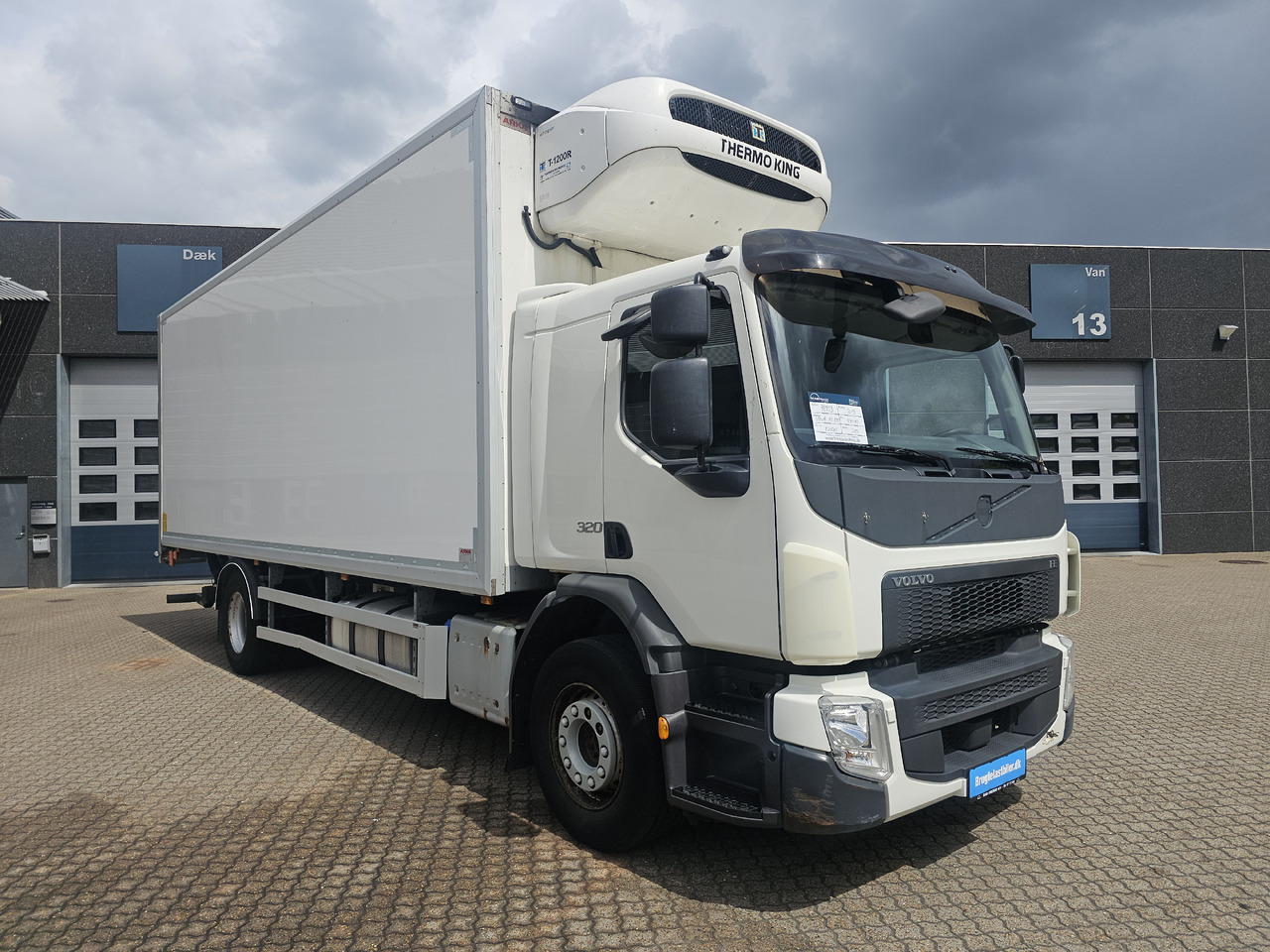 Volvo FE320 - Kühlkoffer LKW: das Bild 2 Volvo FE320 - Kühlkoffer LKW: das Bild 2