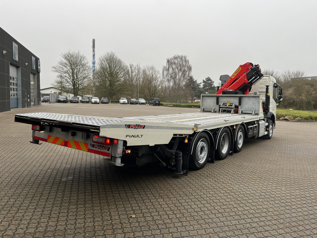 Volvo FM500 - Autotransporter LKW, Autokran: das Bild 5 Volvo FM500 - Autotransporter LKW, Autokran: das Bild 5