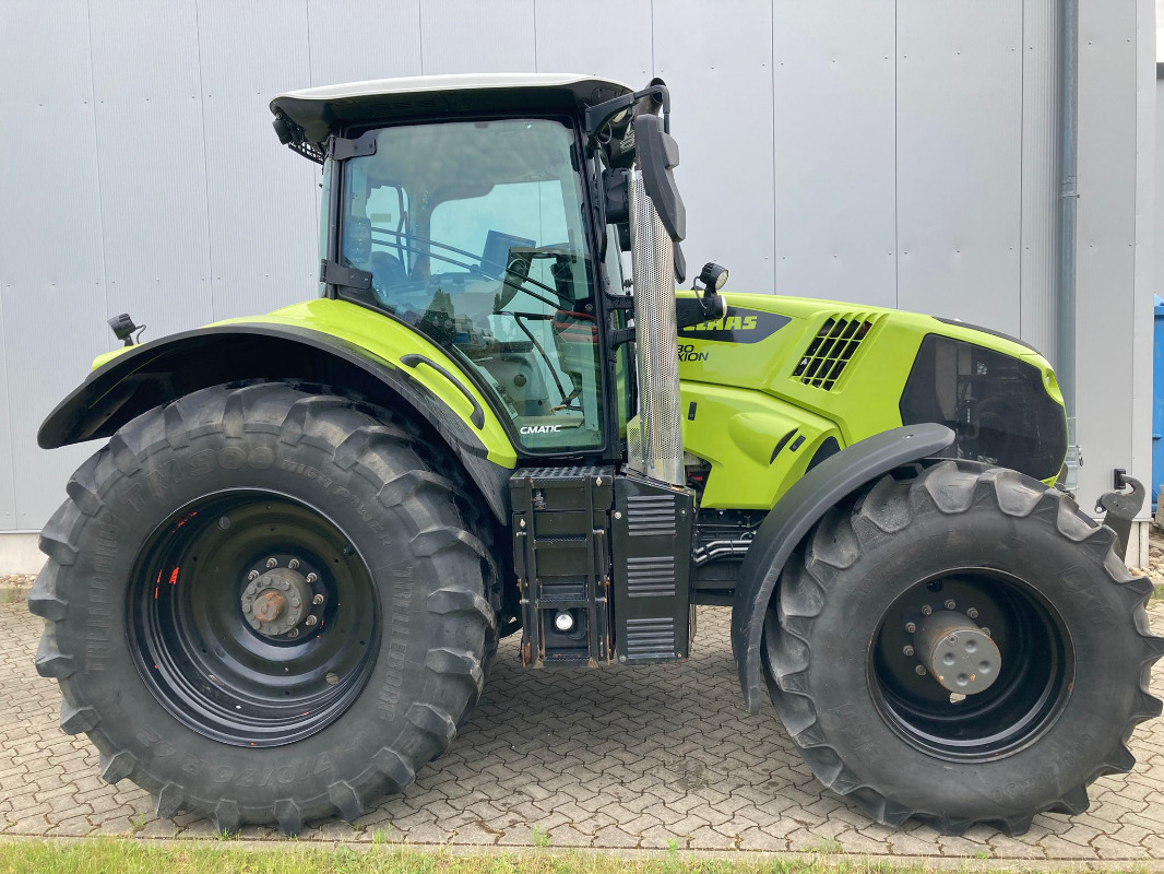 CLAAS Axion 830 CMATIC - Traktor: das Bild 1 CLAAS Axion 830 CMATIC - Traktor: das Bild 1