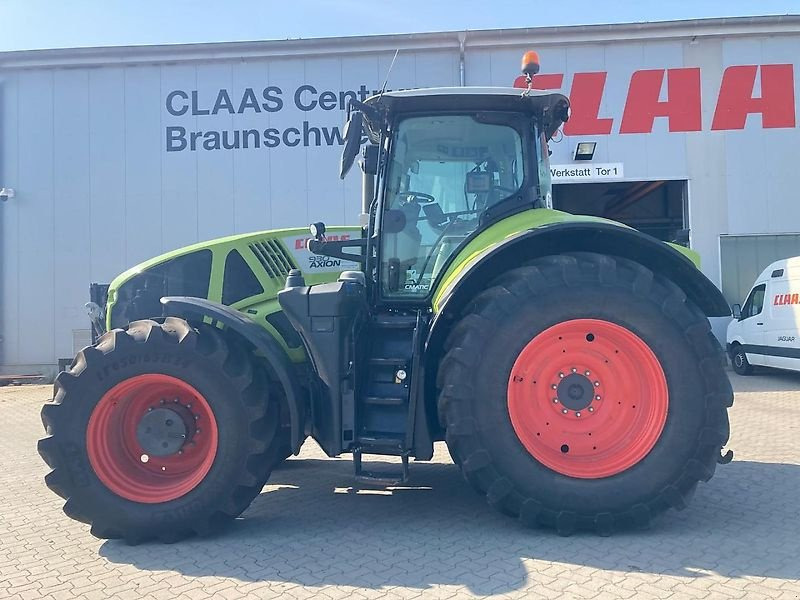 Traktor CLAAS Axion 930: das Bild 6