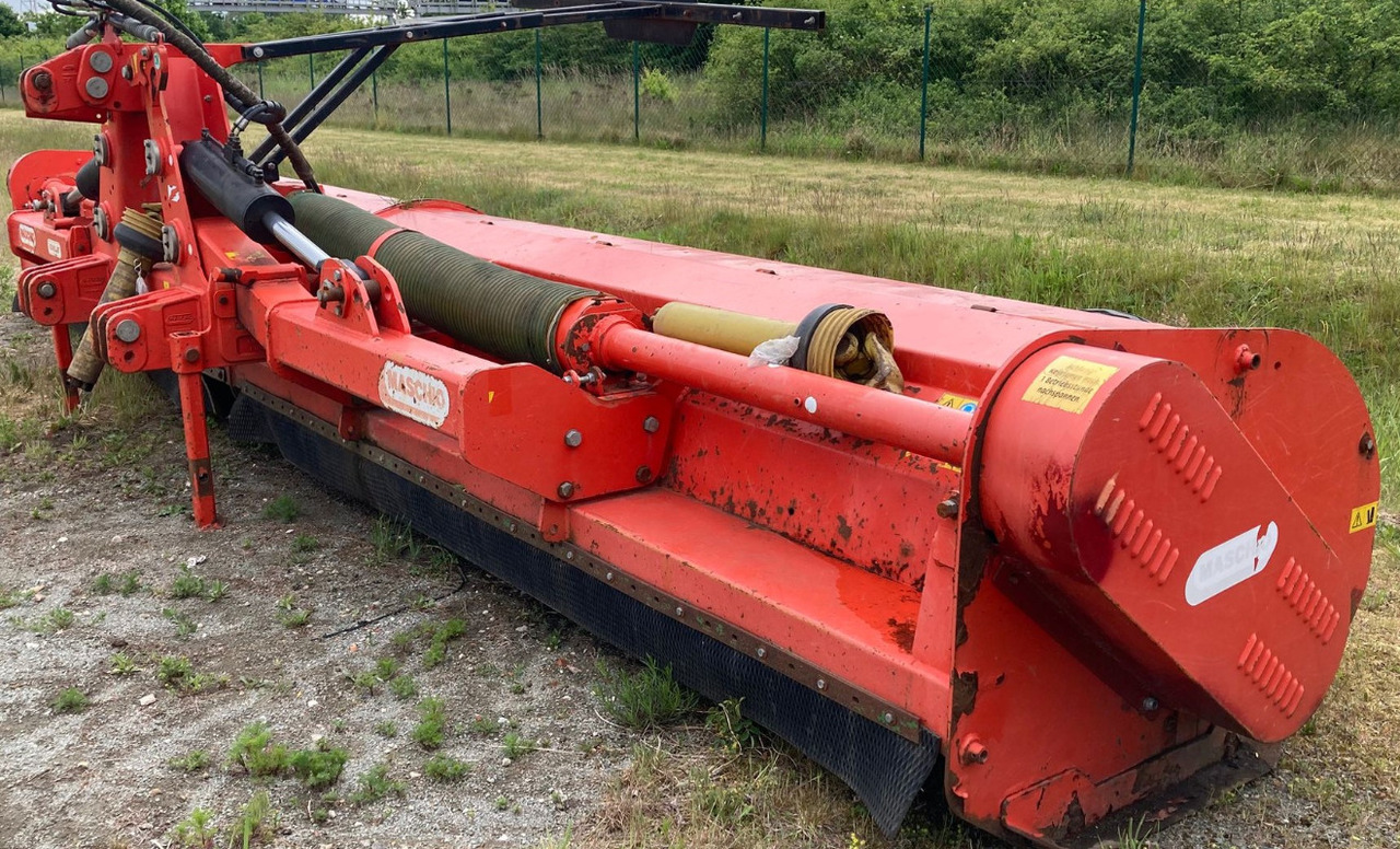 Maschio Gemella 620 - Schlegelmäher: das Bild 4 Maschio Gemella 620 - Schlegelmäher: das Bild 4